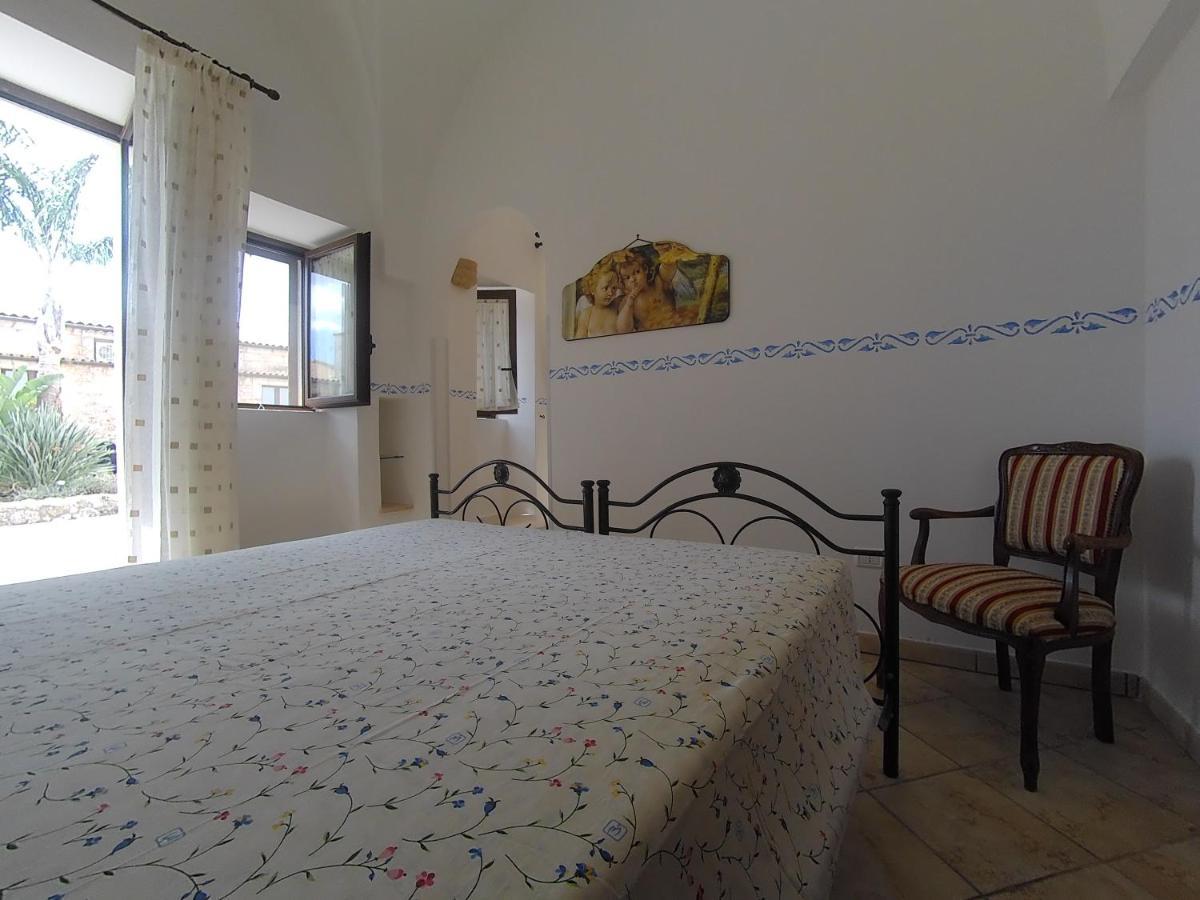 Azienda Agrituristica Masseria La Verna Patu Bagian luar foto