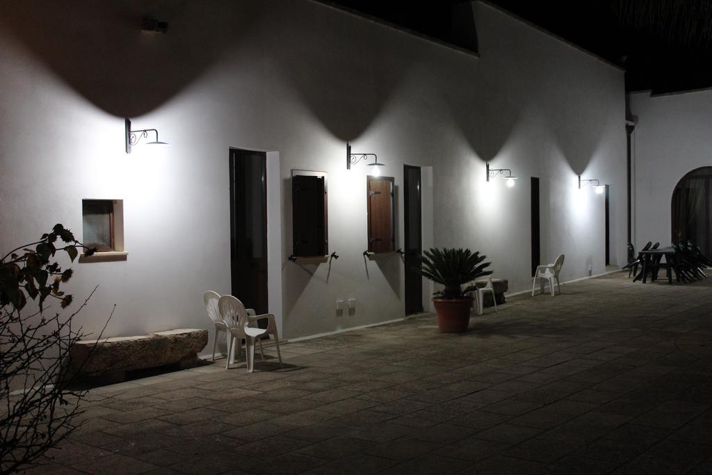 Azienda Agrituristica Masseria La Verna Patu Bagian luar foto