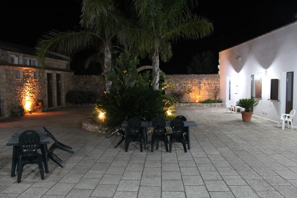 Azienda Agrituristica Masseria La Verna Patu Bagian luar foto