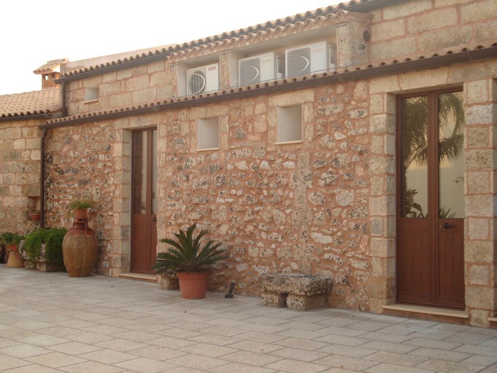 Azienda Agrituristica Masseria La Verna Patu Bagian luar foto